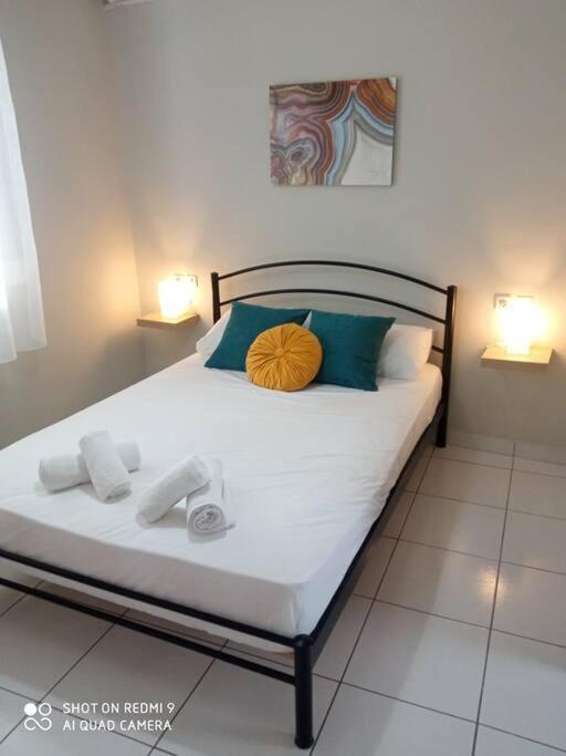 Lemon - Happyhostgr - Downtown Apartment Vólosz Kültér fotó